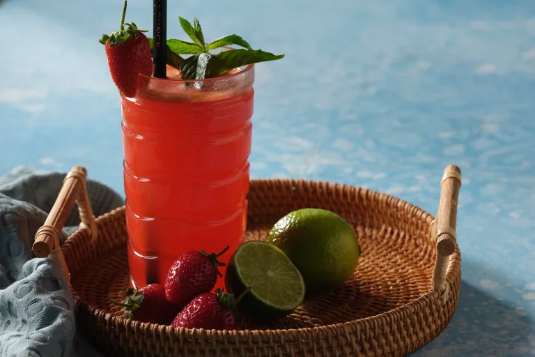Çilekli Limonata