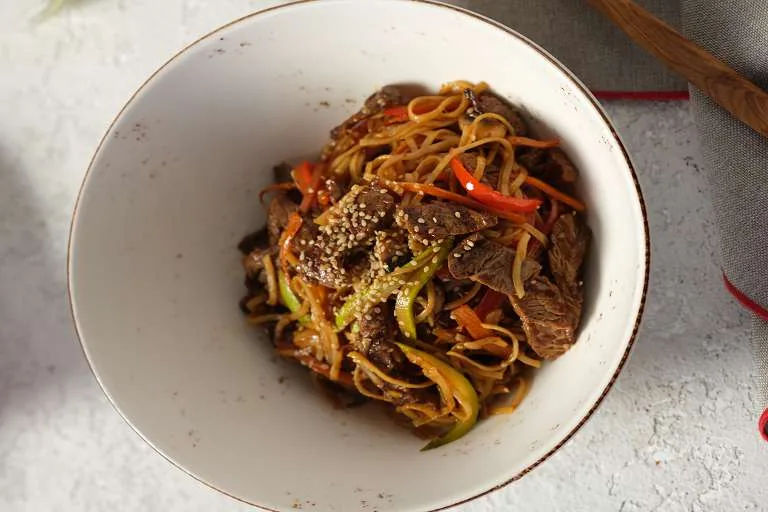Etli Noodle