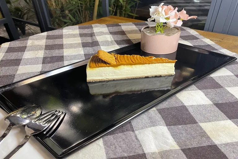 Lotus Cheesecake