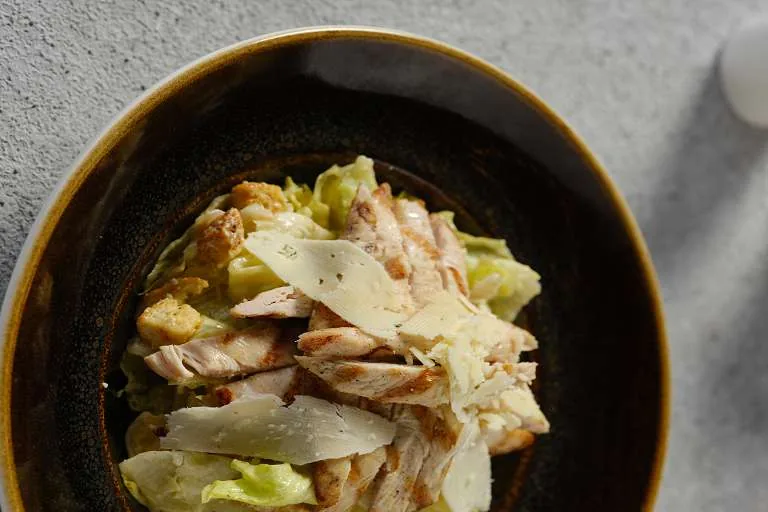Sezar Salata