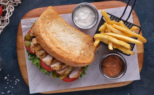 Tavuk Sandwich