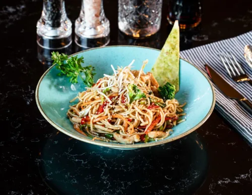 Tavuklu Noodle