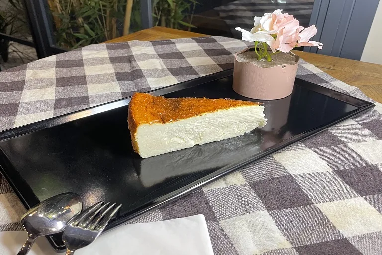 San Sebastian Cheesecake